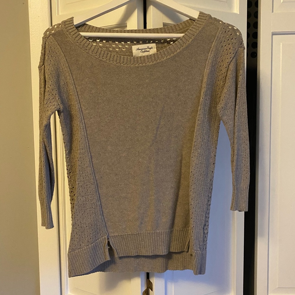 American Eagle Sweater
